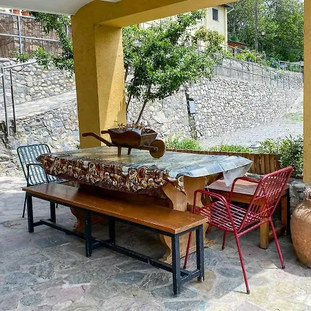 El Jardí - Con Jardín En * Arfa