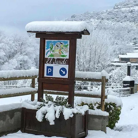 El Jardí - Con Jardín En Casa rural